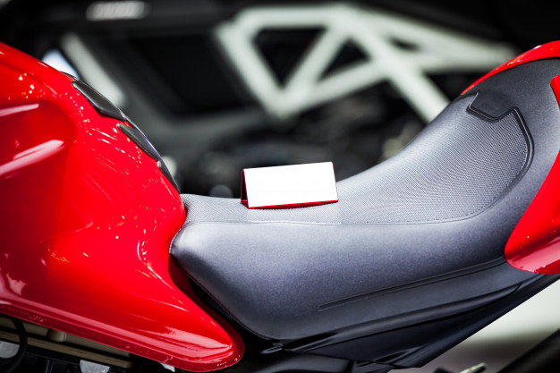 Comment déposer une petite annonce gratuite pour une moto d&rsquo;occasion ?