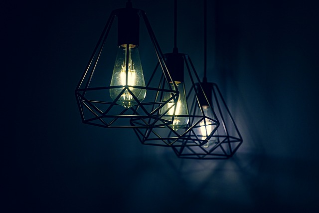 Guide pour choisir le meilleur plafonnier pour votre intérieur