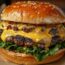 Les fromages régionaux dans les hamburgers : une invitation à découvrir les saveurs locales