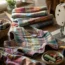 Comment coudre et entretenir le coton madras pour des vêtements et accessoires hauts en couleur